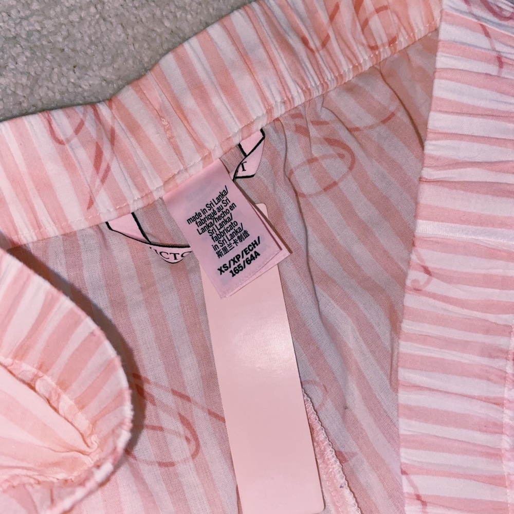 VS SLEEP SHORTS🦩 - Picture 3 of 3